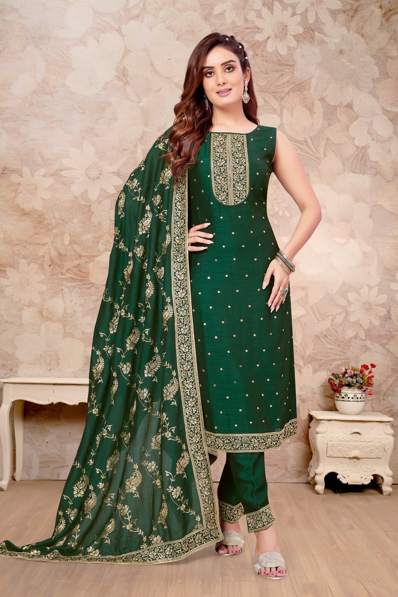 Beautiful green pent dress in silk