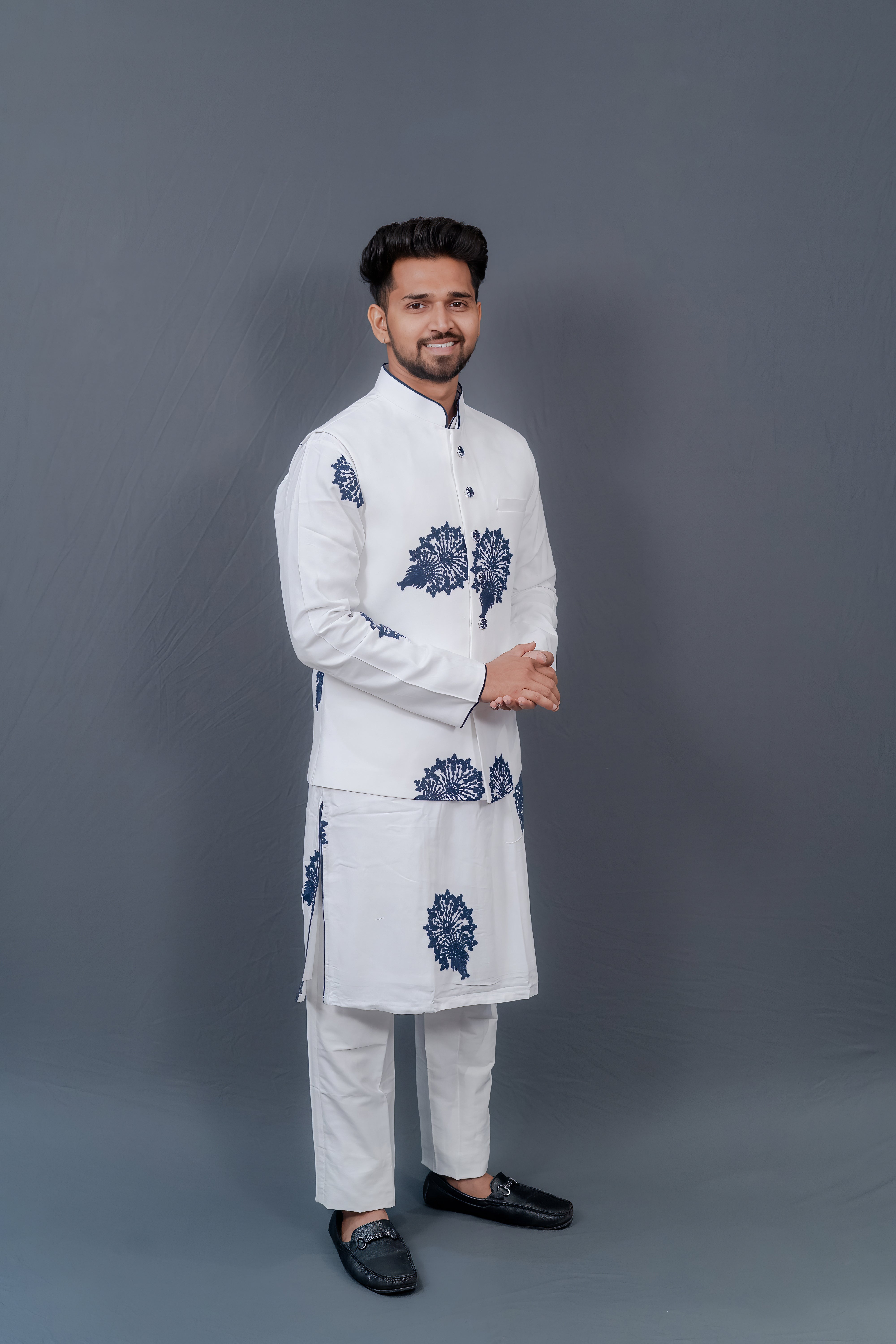 Men's White Kurta Set with Embroidered Jacket and Navy Blue Leaf Detailing