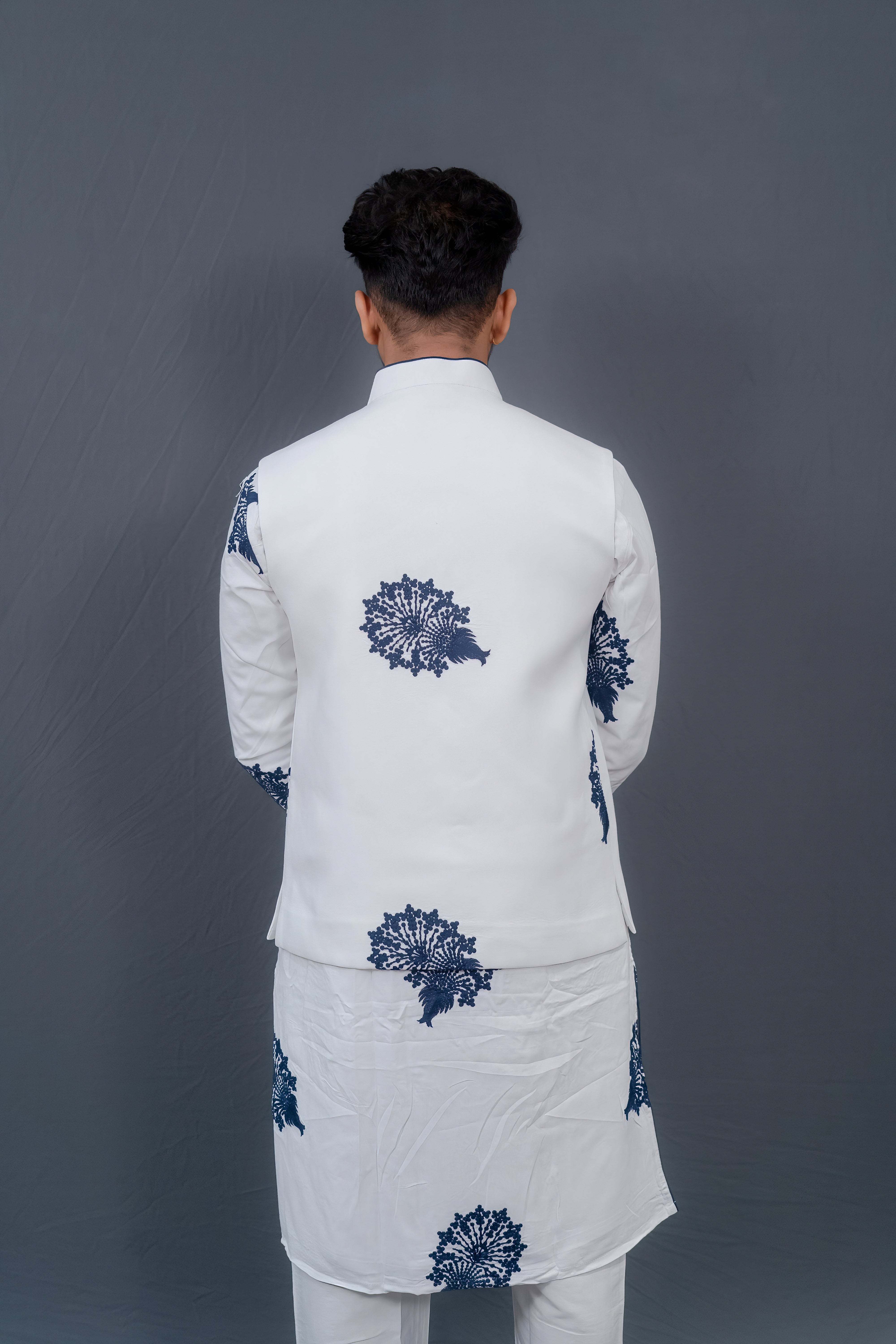 Men's White Kurta Set with Embroidered Jacket and Navy Blue Leaf Detailing